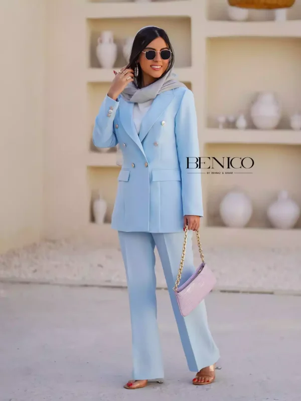 خرید کت شلوار زنانه رنگ آبی روشن از مزون بنیکو