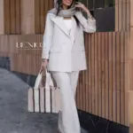 خرید کت زنانه جنس لینن ترک رنگ کرم از مزون بنیکو