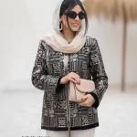 خرید مانتو جنس مخمل رنگ‌ مشکی و سوزن دوزی شده از مزون بنیکو