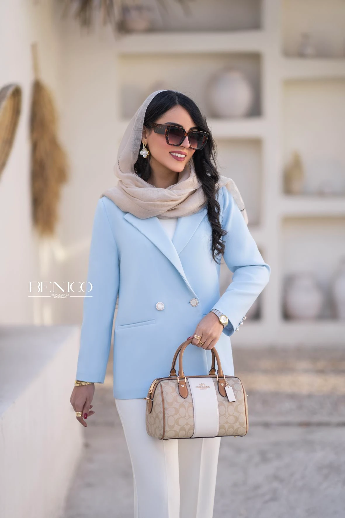 خرید کت تک زنانه رنگ آبی آسمانی از مزون بنیکو خرید کت تک زنانه رنگ آبی آسمانی از مزون بنیکو