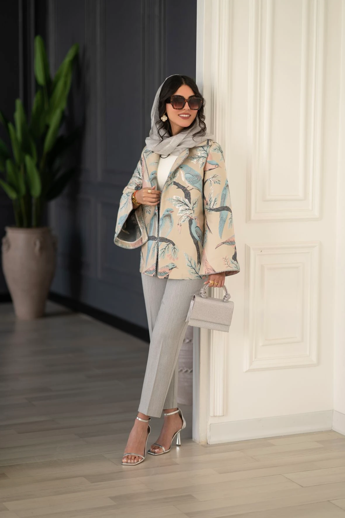 مانتو prada کرم مانتو prada کرم