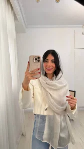 شال لبه تور رنگ طوسی