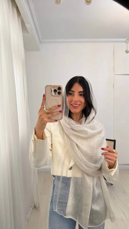 شال لبه تور رنگ طوسی