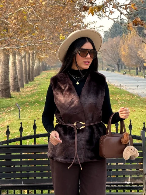 وست خز قهوه‌ای
