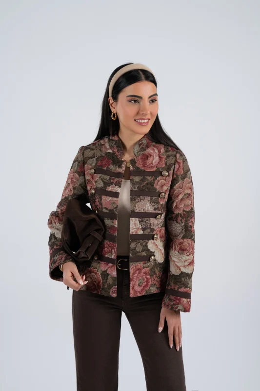 خرید کت تک زنانه رنگ‌ قهوه ای از مزون بنیکو