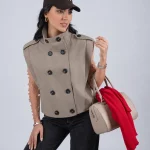 خرید وست زنانه پاییزه بدون آستین رنگ خاکی از مزون بنیکو